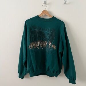 Wolf Sweatshirt *Vintage MADE IN CANADA*